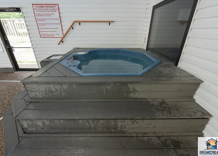2Br Updated Condo - Close To The Strip - 2 Pools - Free Tickets Included - Fhe-3