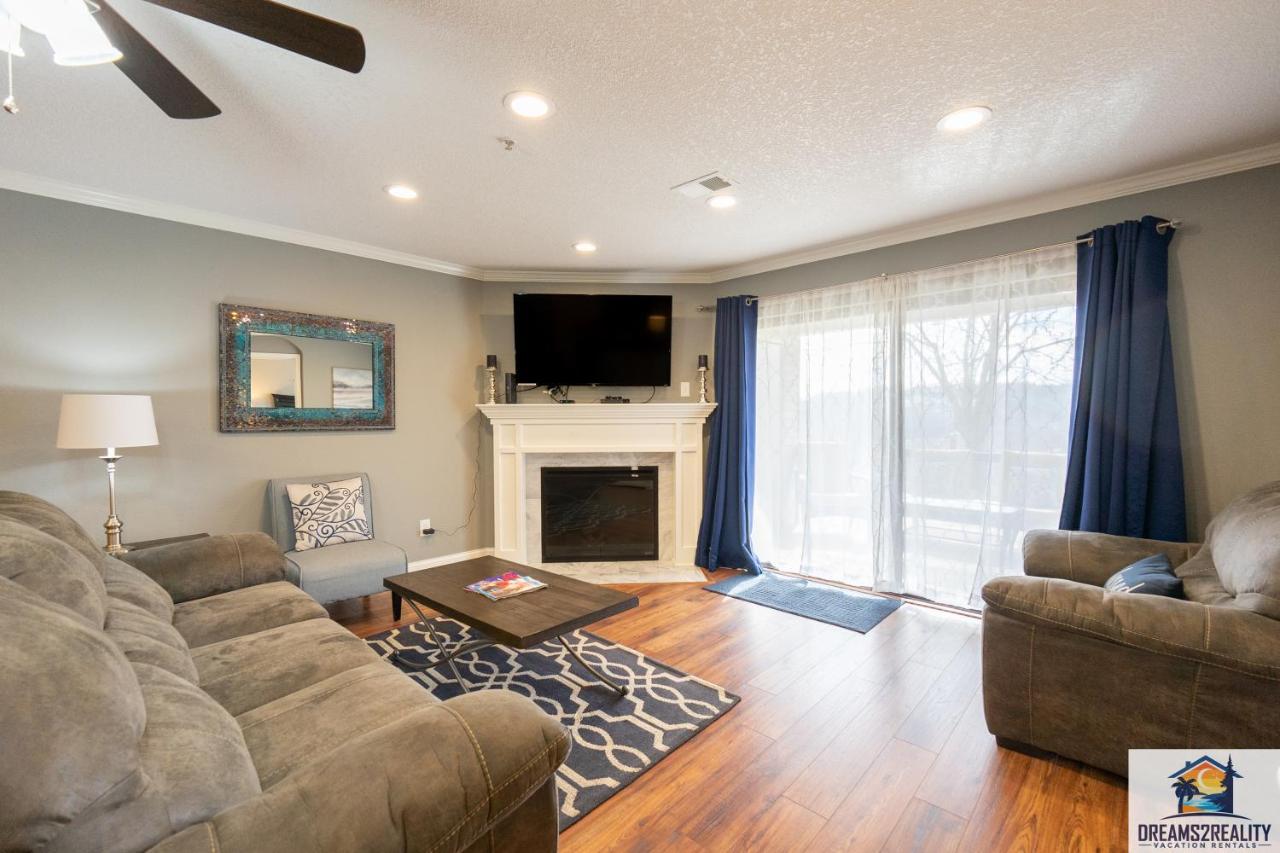 2br Updated - Close To The Strip - 2 Pools - Free Tickets Included - Fhe-3 Ferienhaus *