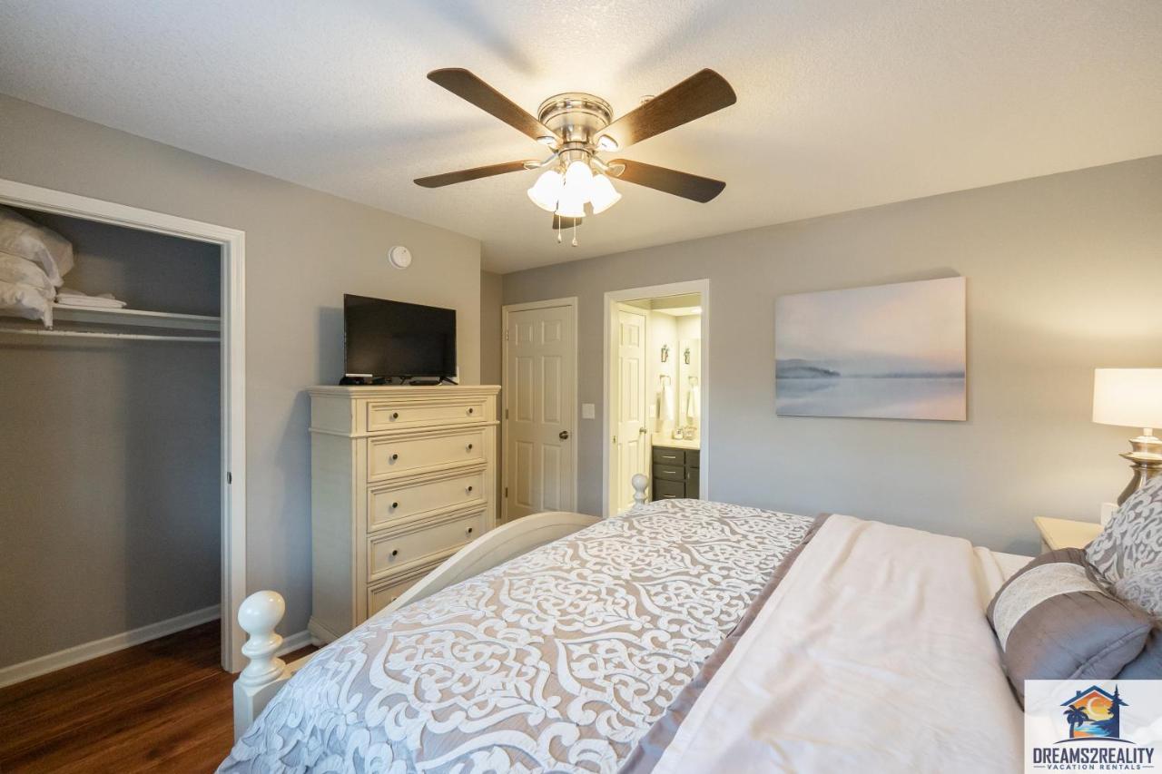 2br Updated - Close To The Strip - 2 Pools - Free Tickets Included - Fhe-3 Ferienhaus Branson
